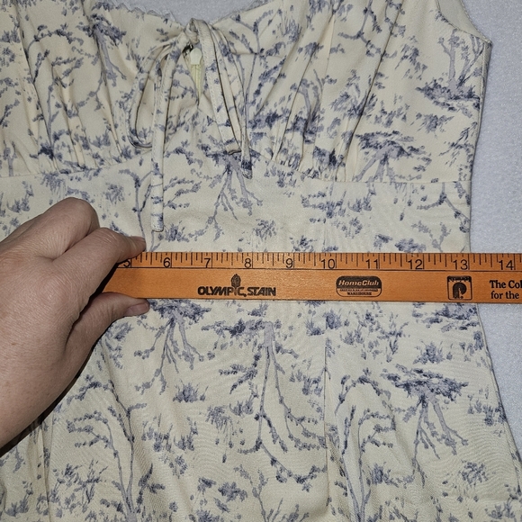 PRINCESS POLLY "ALISTON" MINI DRESS Dress Soft Yellow Size 2 - Picture 4 of 13